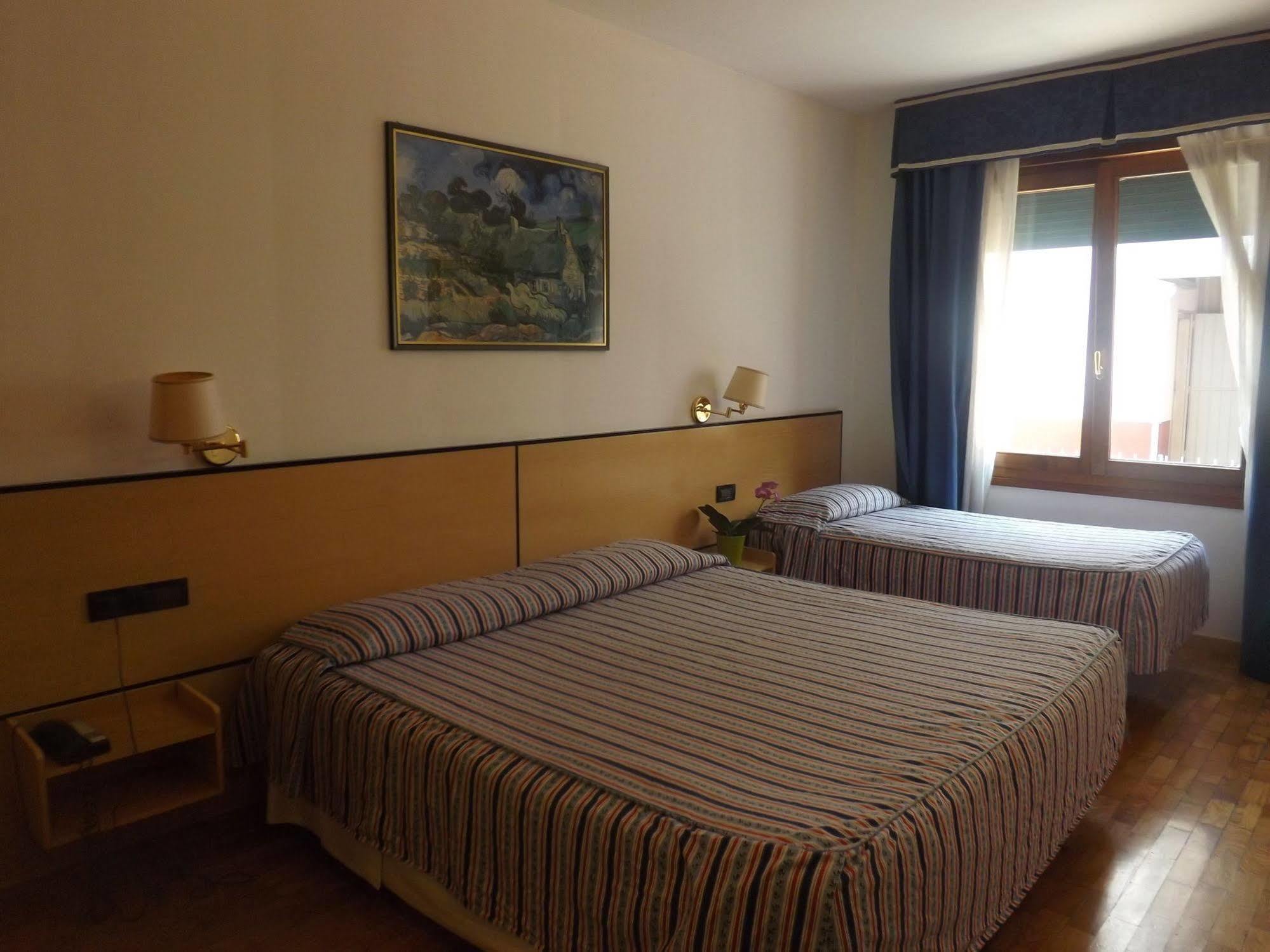 Hotel Damodoro Pordenone Eksteriør billede