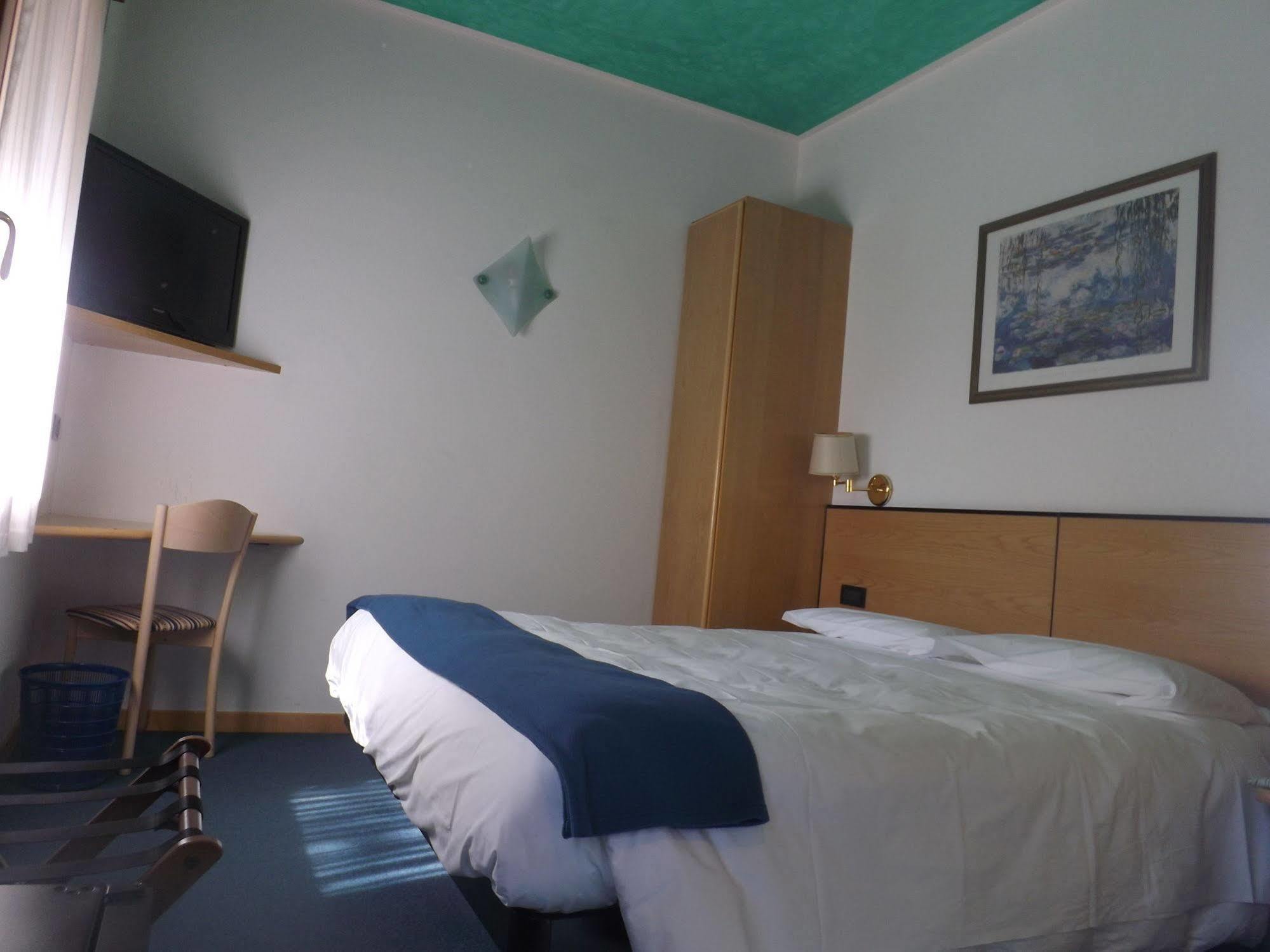 Hotel Damodoro Pordenone Eksteriør billede